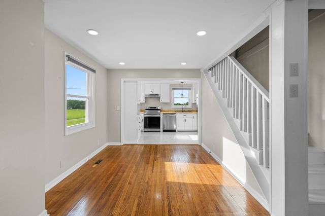 10786 New Cut Off Rd, Bon Aqua, TN 37025