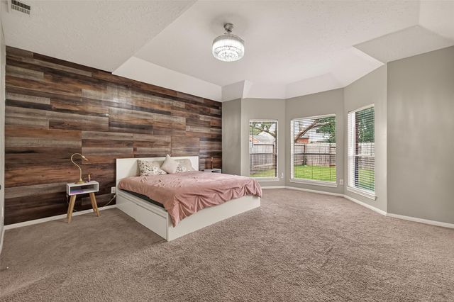 919 Tyler Run, Sugar Land, TX 77479