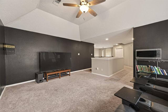 919 Tyler Run, Sugar Land, TX 77479