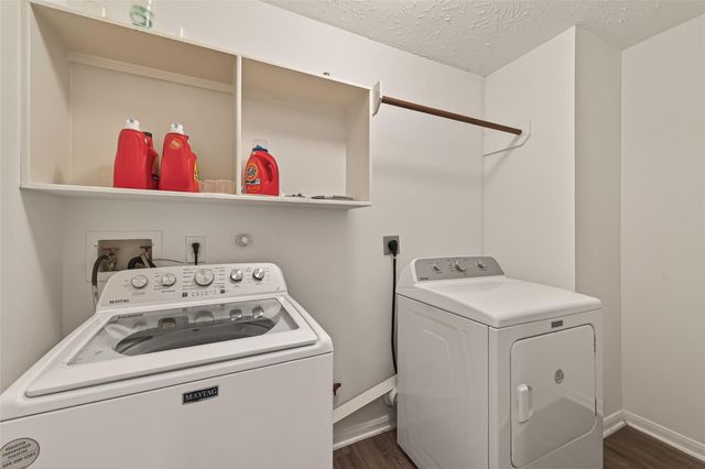 919 Tyler Run, Sugar Land, TX 77479