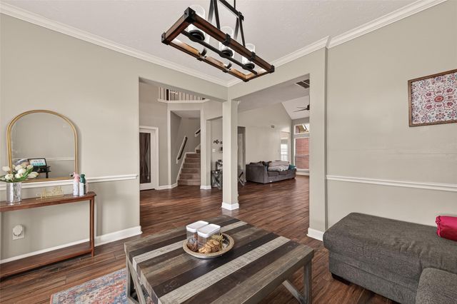 919 Tyler Run, Sugar Land, TX 77479