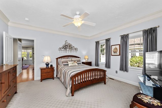 12 Mcneil Circle 12, Hopkinton, MA 01748