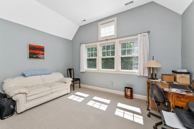 12 Mcneil Circle 12, Hopkinton, MA 01748