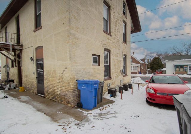 701 N Second STREET, Watertown, WI 53098