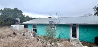 786 39th, Lakehills, TX 78063