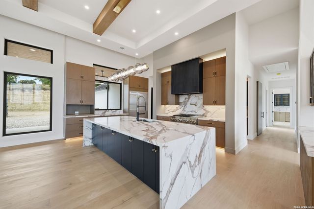 9651 LENOX HL, San Antonio, TX 78255