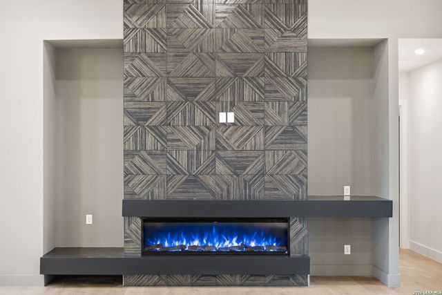 9651 LENOX HL, San Antonio, TX 78255