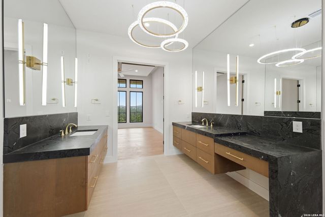 9651 LENOX HL, San Antonio, TX 78255