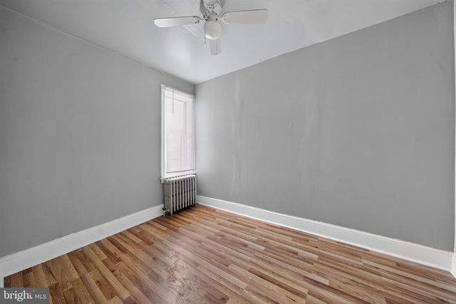 2220 S CROSKEY ST, Philadelphia, PA 19145