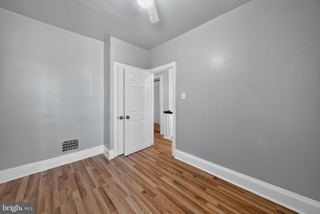 2220 S CROSKEY ST, Philadelphia, PA 19145