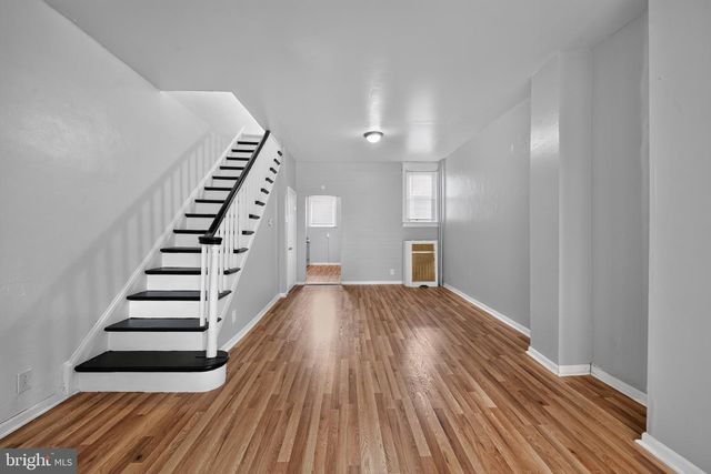 2220 S CROSKEY ST, Philadelphia, PA 19145