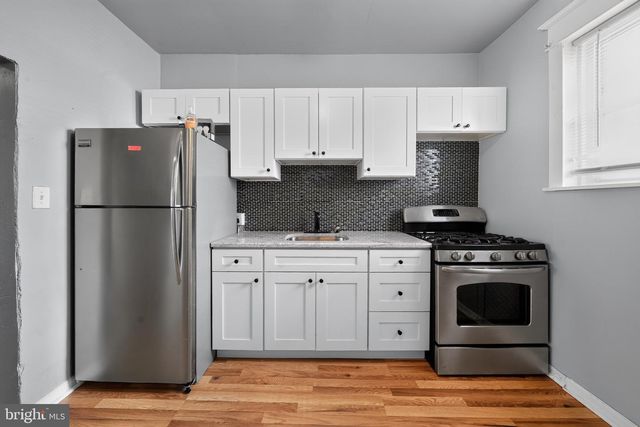 2220 S CROSKEY ST, Philadelphia, PA 19145