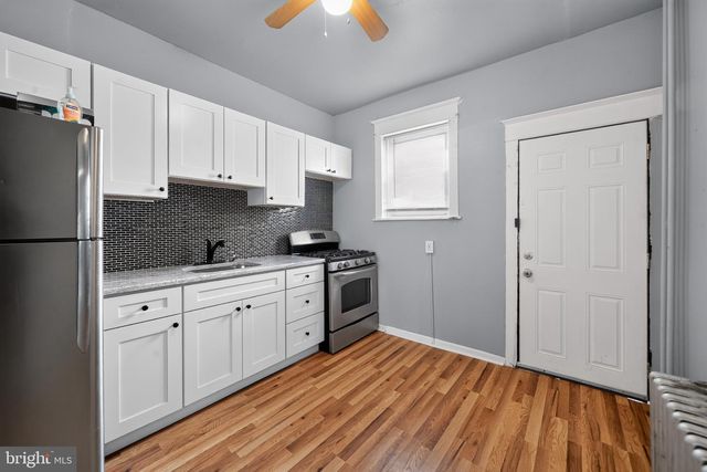 2220 S CROSKEY ST, Philadelphia, PA 19145