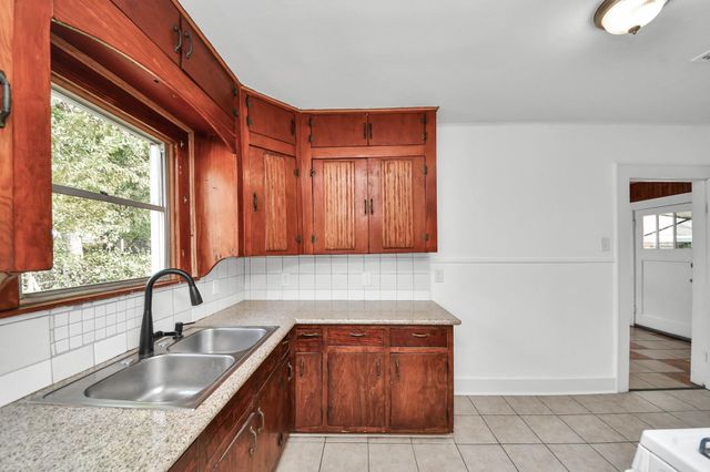 5645 Barremore Street, Houston, TX 77023