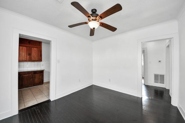 5645 Barremore Street, Houston, TX 77023