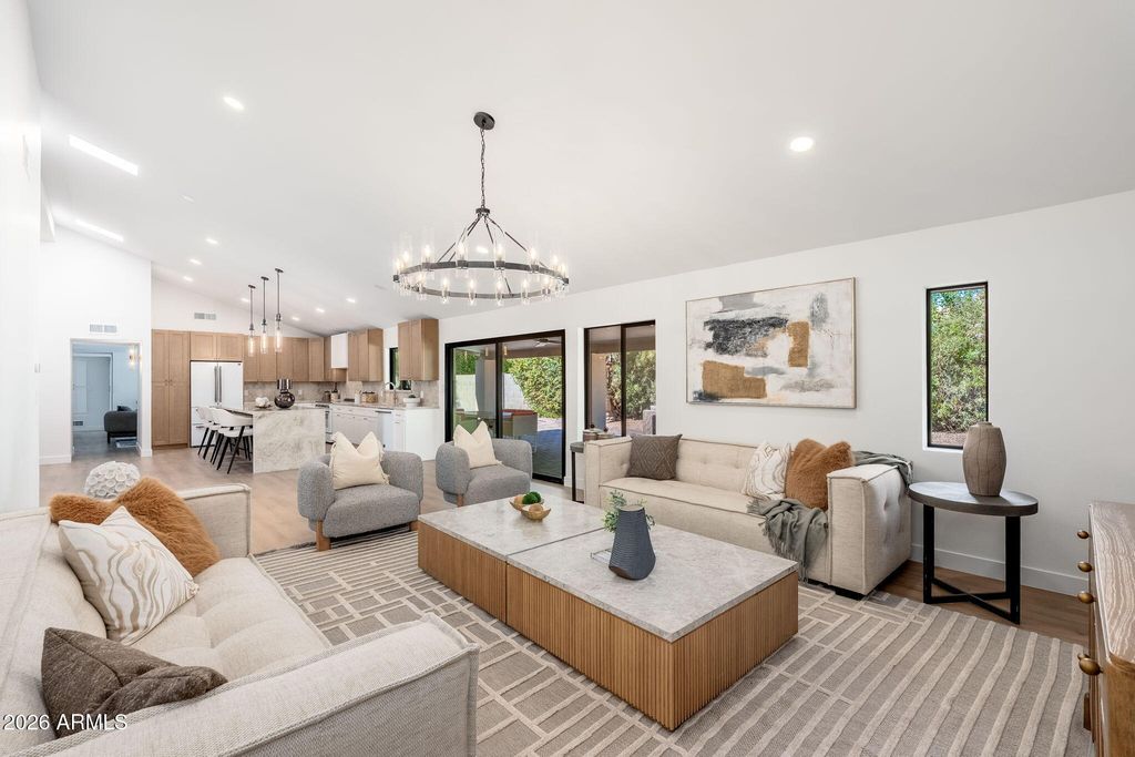 Image 23 of property listing at 9025 N 83RD Place, Scottsdale, AZ 85258