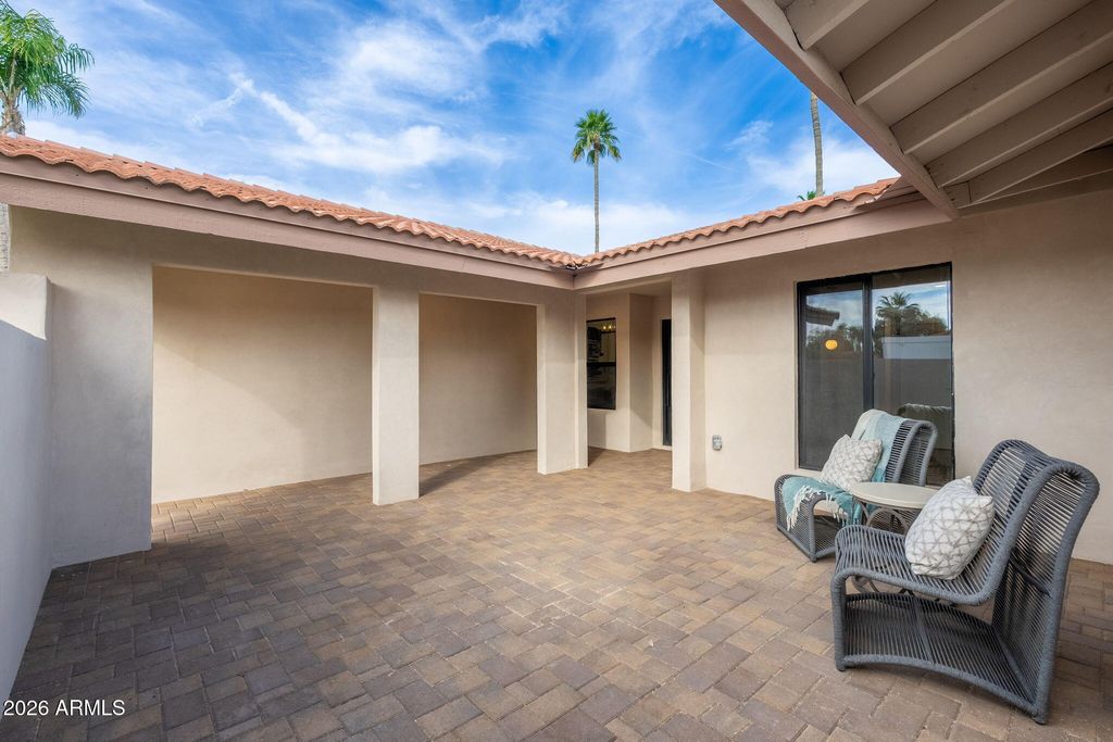 Image 45 of property listing at 9025 N 83RD Place, Scottsdale, AZ 85258