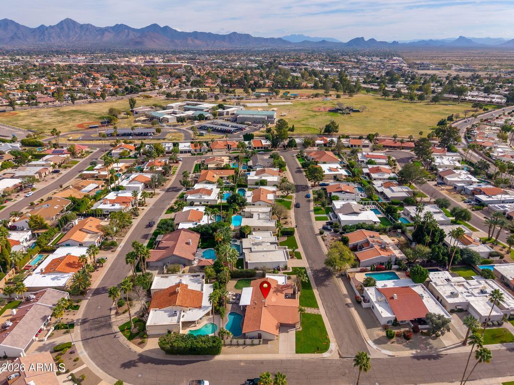 Image 50 of property listing at 9025 N 83RD Place, Scottsdale, AZ 85258