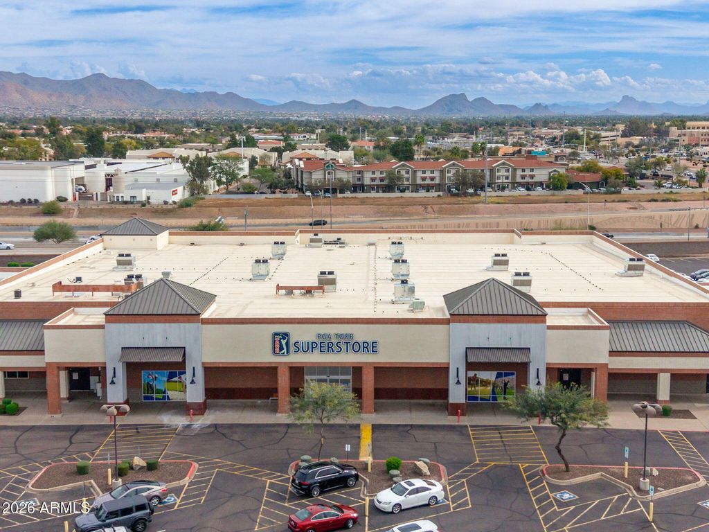 Image 65 of property listing at 9025 N 83RD Place, Scottsdale, AZ 85258