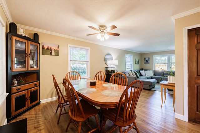 92 Coldwater Road, Gates, NY 14624