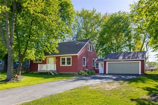 92 Coldwater Road, Gates, NY 14624