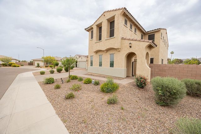 11777 S 51st Drive, Laveen, AZ 85339