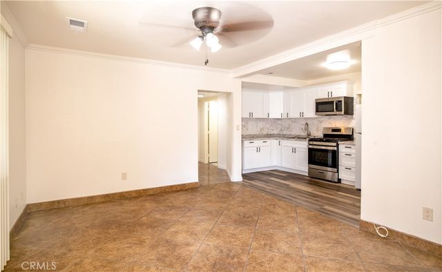1159 Raymond Ave A, Glendale, CA 91201