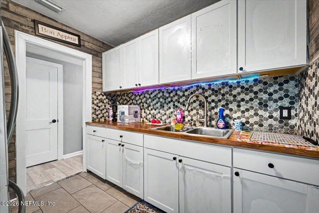 7342 WILDER Avenue, Jacksonville, FL 32208