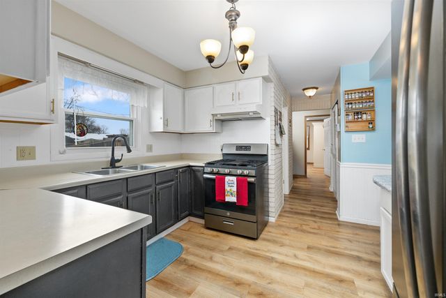 6822 Forest Glen Court, Fort Wayne, IN 46815