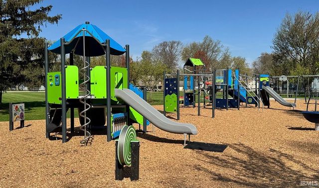 6822 Forest Glen Court, Fort Wayne, IN 46815