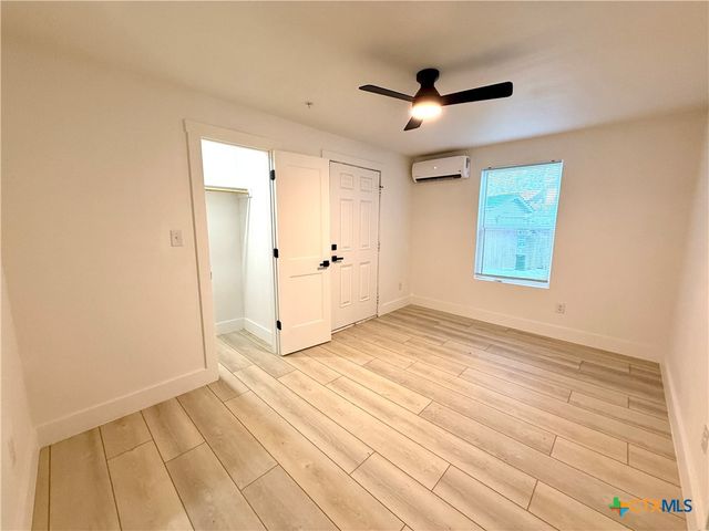 2204 W San Antonio Street 3, New Braunfels, TX 78130