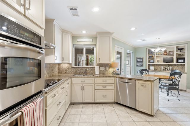 6906 Brentfield Drive, Dallas, TX 75248