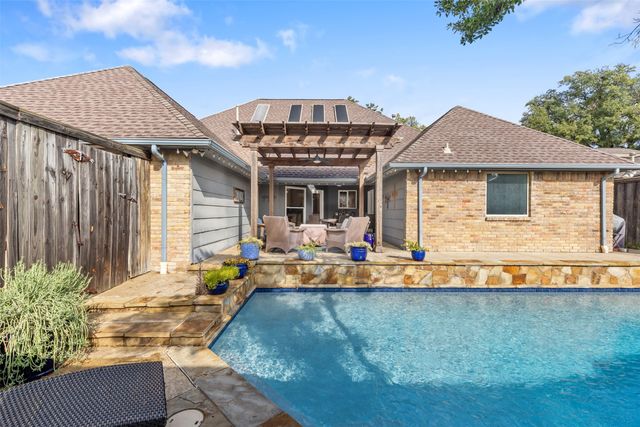 6906 Brentfield Drive, Dallas, TX 75248