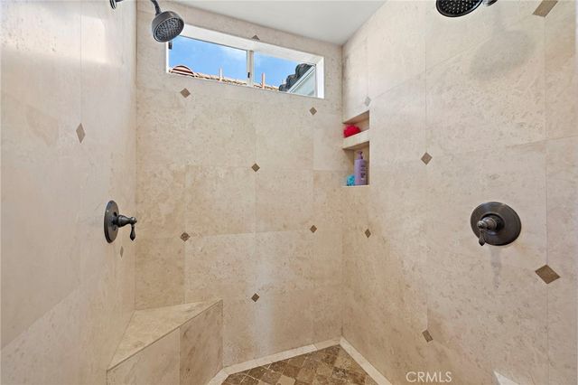 13 Brisa del Lago, Rancho Santa Margarita, CA 92688