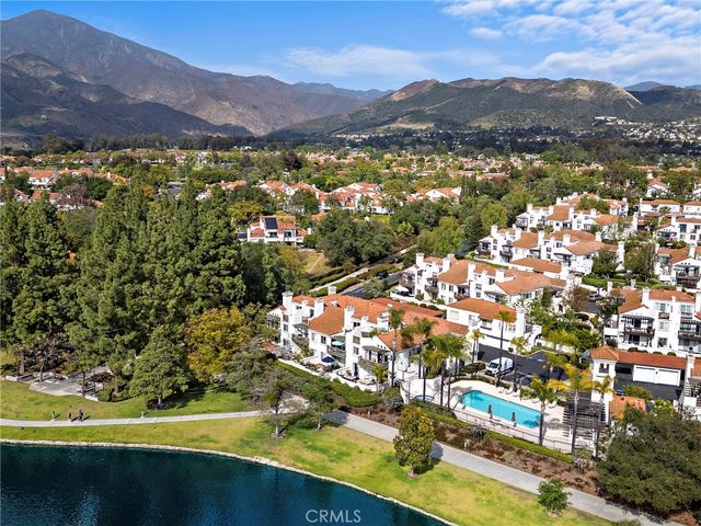 13 Brisa del Lago, Rancho Santa Margarita, CA 92688