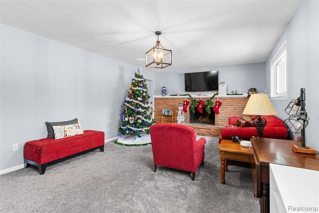 2175 Rollins Street, Grand Blanc, MI 48439