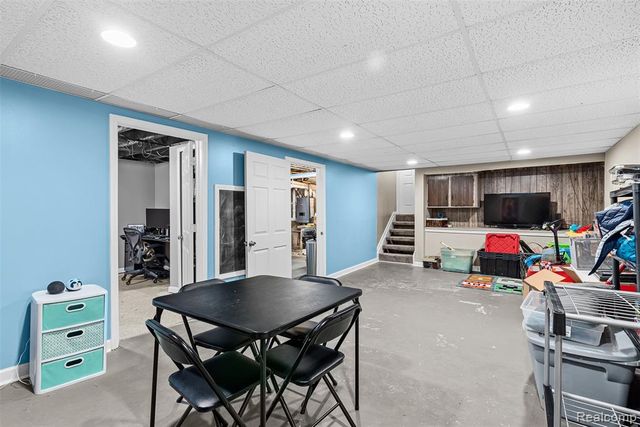 2175 Rollins Street, Grand Blanc, MI 48439