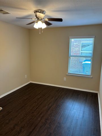 2047 Enchanted Rock Drive, Forney, TX 75126