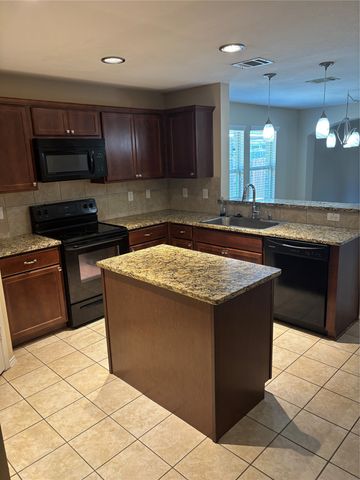 2047 Enchanted Rock Drive, Forney, TX 75126