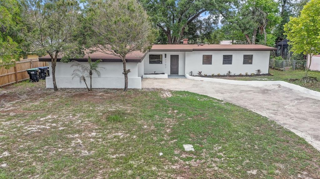 2707 WOODBRIDGE LANE, Orlando, FL 32808