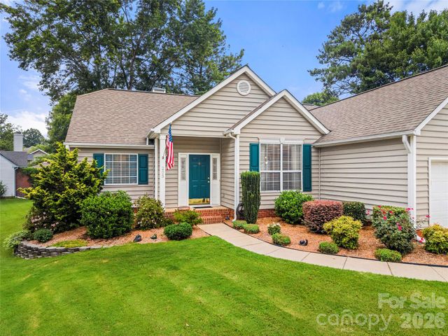205 Strawberry Knoll Drive 65, Fort Mill, SC 29715
