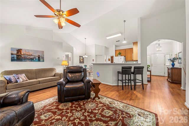 205 Strawberry Knoll Drive 65, Fort Mill, SC 29715