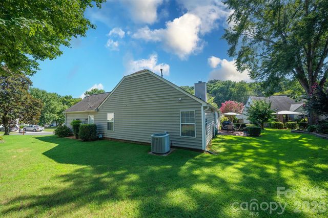 205 Strawberry Knoll Drive 65, Fort Mill, SC 29715