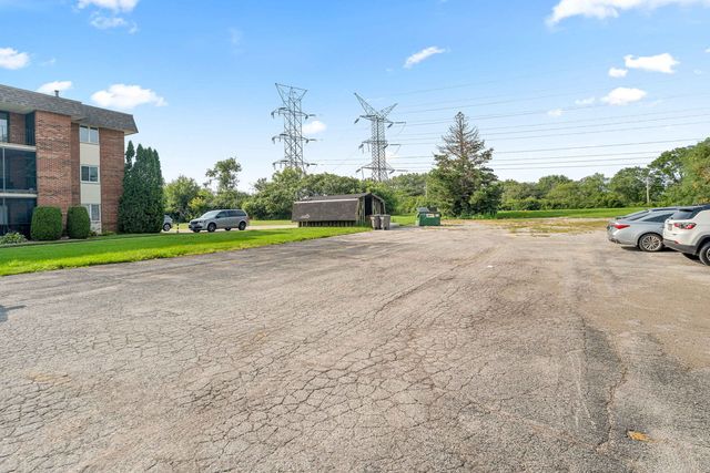 9138 W 140TH Street 1NE, Orland Park, IL 60462