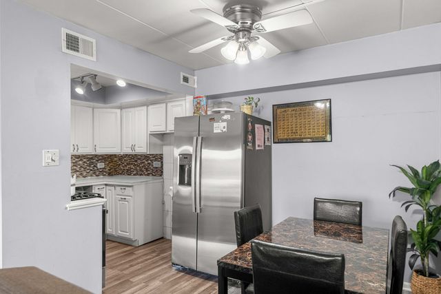 9138 W 140TH Street 1NE, Orland Park, IL 60462
