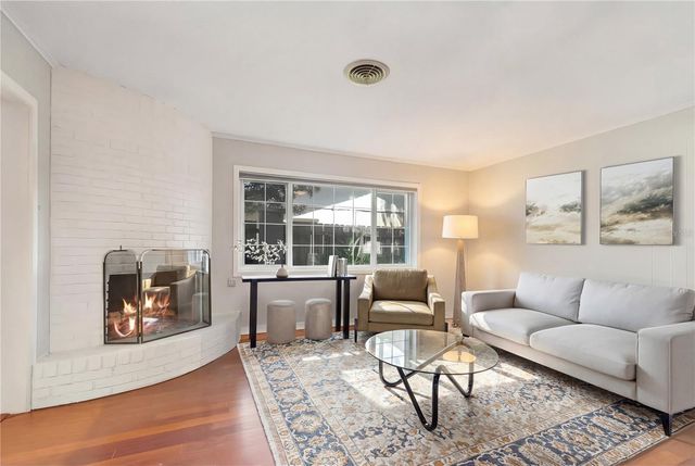 2102 W KYRA DRIVE, Tampa, FL 33612