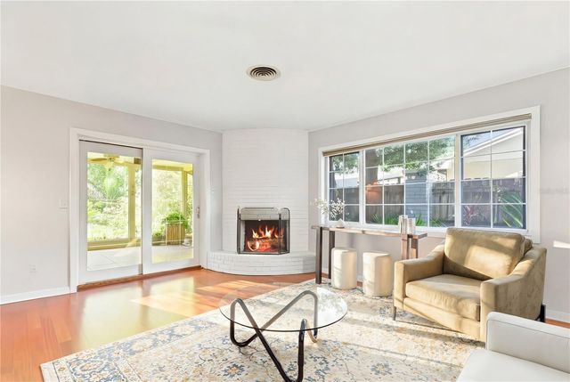 2102 W KYRA DRIVE, Tampa, FL 33612