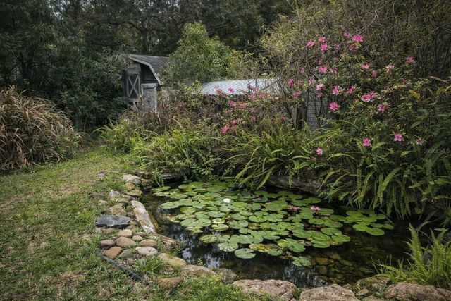 2102 W KYRA DRIVE, Tampa, FL 33612