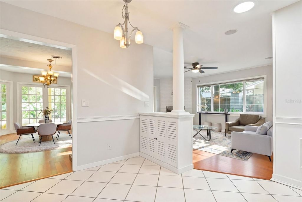 Image 17 of property listing at 2102 W KYRA DRIVE, Tampa, FL 33612
