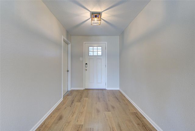 1231 Bramblebury Drive, Sugar Land, TX 77498